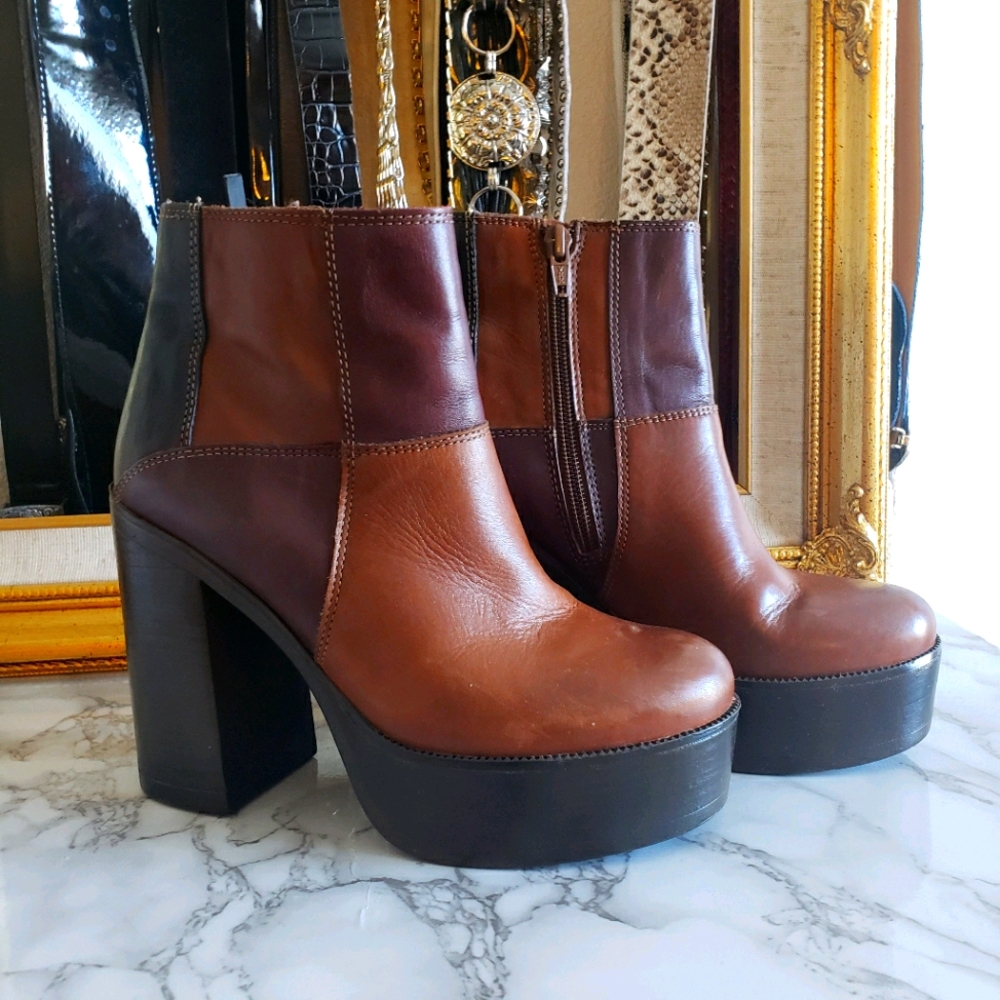 Steve Madden "Gara" boot